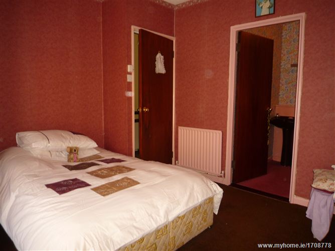 61 Oakcourt Lawn, Palmerstown,  Dublin 20