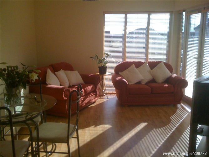Photo 6 of 6 —  MELVILLE DRIVE, MEAKSTOWN, Finglas,  Dublin 11