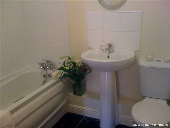  MELVILLE DRIVE, MEAKSTOWN, Finglas,  Dublin 11