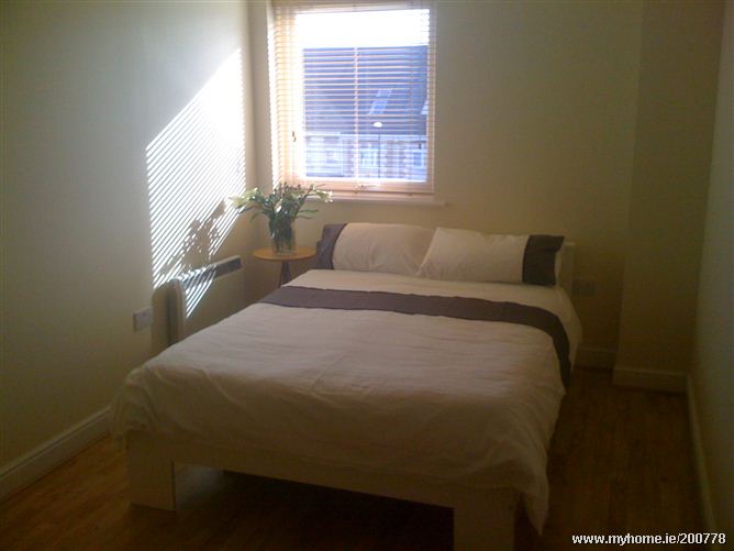  MELVILLE DRIVE, MEAKSTOWN, Finglas,  Dublin 11