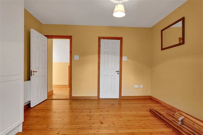 2.114 Acres, Shanragh Bridge Farm House, Ballylehane Lower, Ballylynan, Co. Laois
