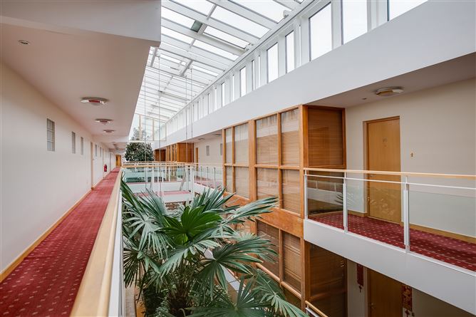 96 The Atrium, Roebuck Hill, Clonskeagh, Dublin 14
