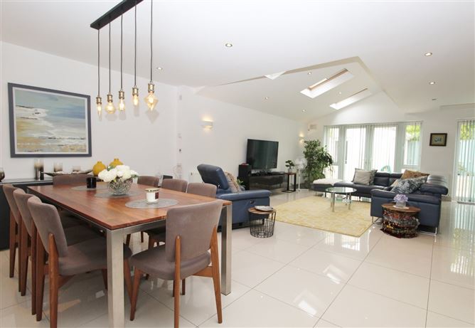 17 Riverwood Chase, Castleknock, Dublin 15