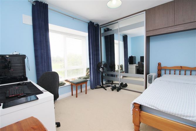 17 Riverwood Chase, Castleknock, Dublin 15