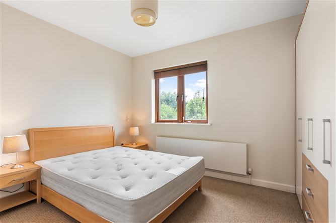 3 The Courtyard, Robswall, Malahide, Dublin
