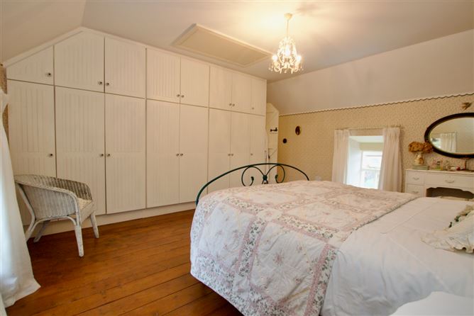 Lilac Lodge, Clonmee, Lanesboro, Longford