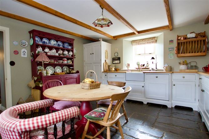 Lilac Lodge, Clonmee, Lanesboro, Longford
