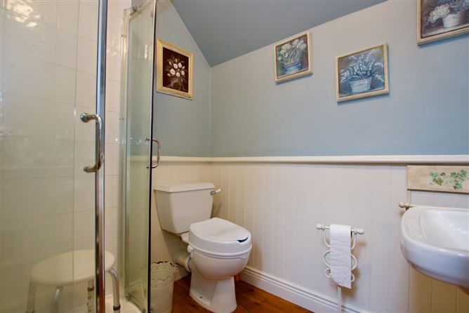 Lilac Lodge, Clonmee, Lanesboro, Longford