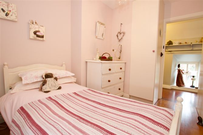 Lilac Lodge, Clonmee, Lanesboro, Longford