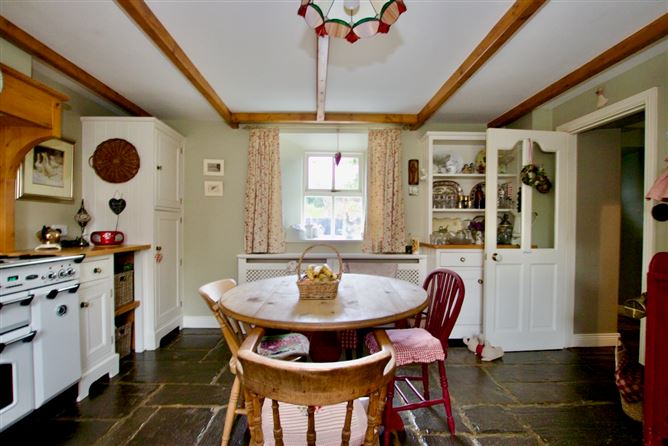 Lilac Lodge, Clonmee, Lanesboro, Longford