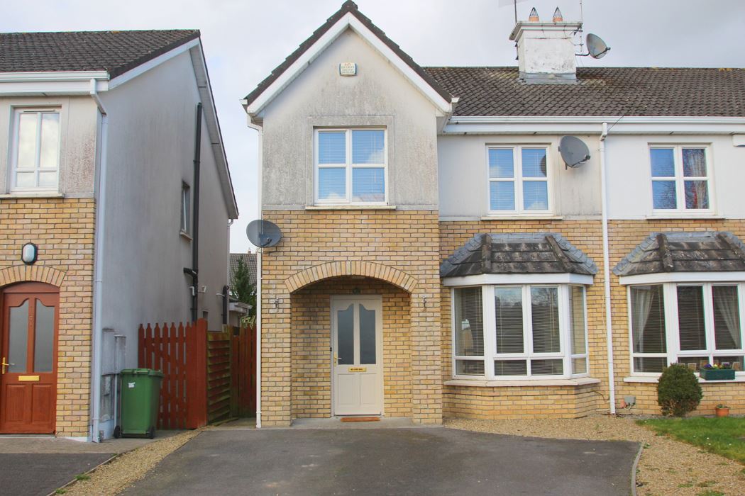 82 Carraig Cluain, Tullamore, Offaly