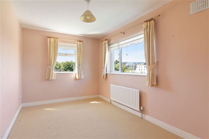 1A Woodlands Road, Glenageary, Co. Dublin