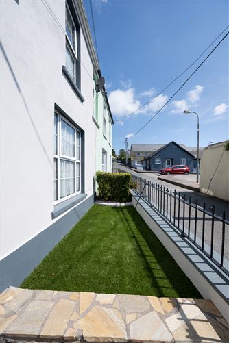 No 11 John O’Connell Street, Cobh, Cork