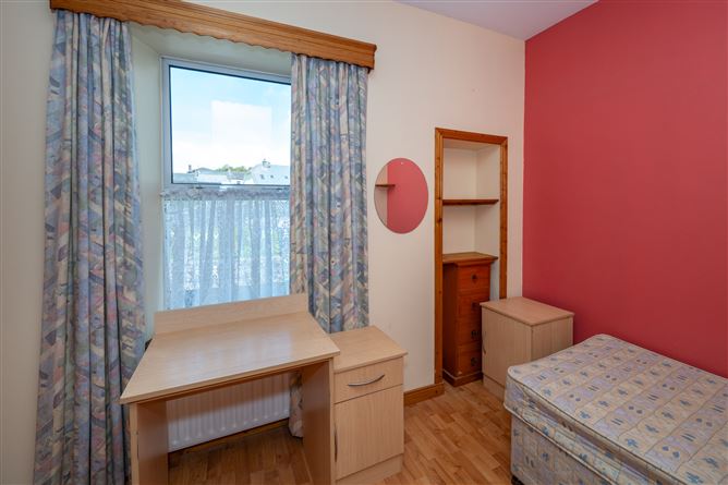 No 11 John O’Connell Street, Cobh, Cork