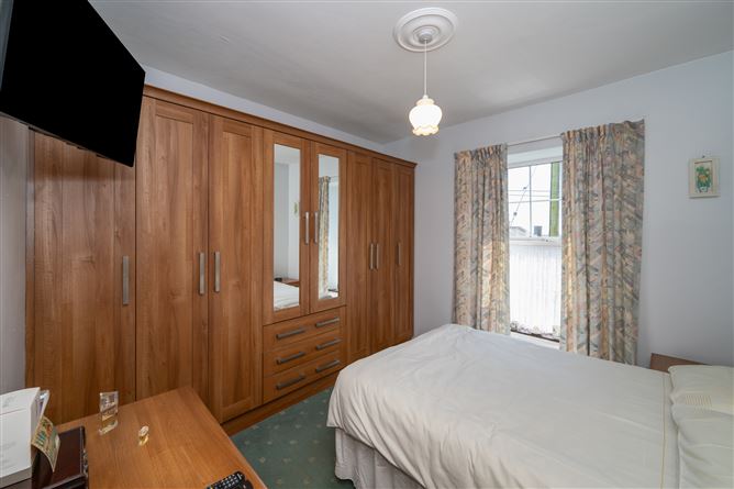 No 11 John O’Connell Street, Cobh, Cork