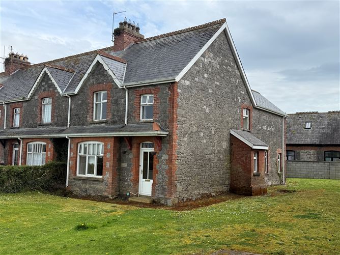 Medova House Emly Road , Knocklong, Limerick