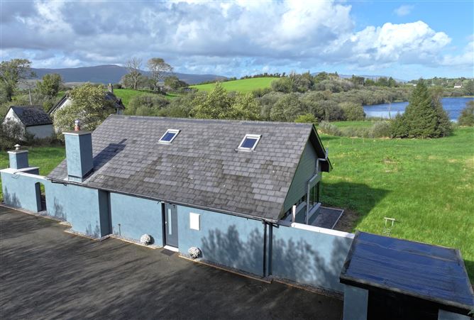 Photo 3 of 23 — The Lake House, Shandrum, Bantry, West Cork