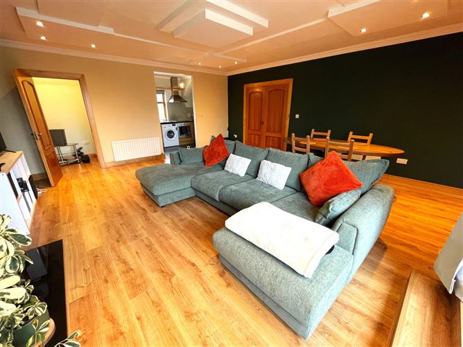Woodbrook Court, Castleknock, Dublin 15