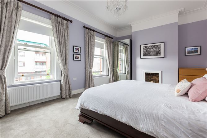 25 Botanic Road, Glasnevin, Dublin 9