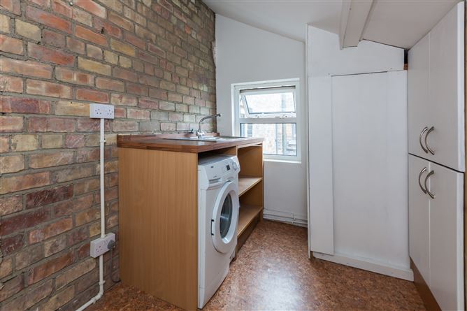 25 Botanic Road, Glasnevin, Dublin 9