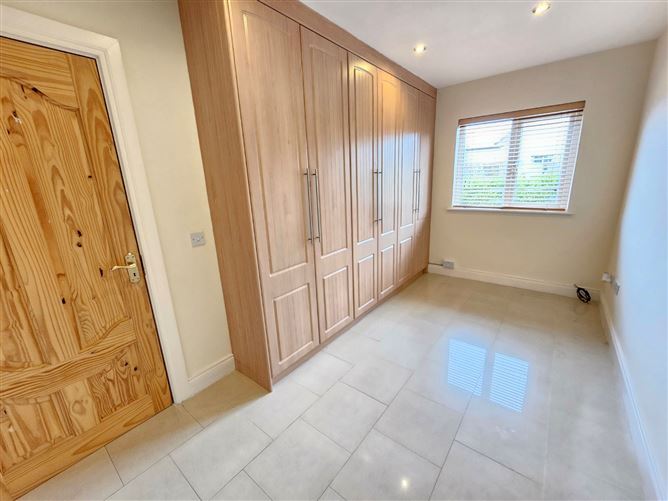 Suantrai, Clarecastle, Ennis, Co. Clare