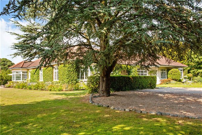 St Joseph's, Brennanstown Rd, Foxrock, Dublin 18