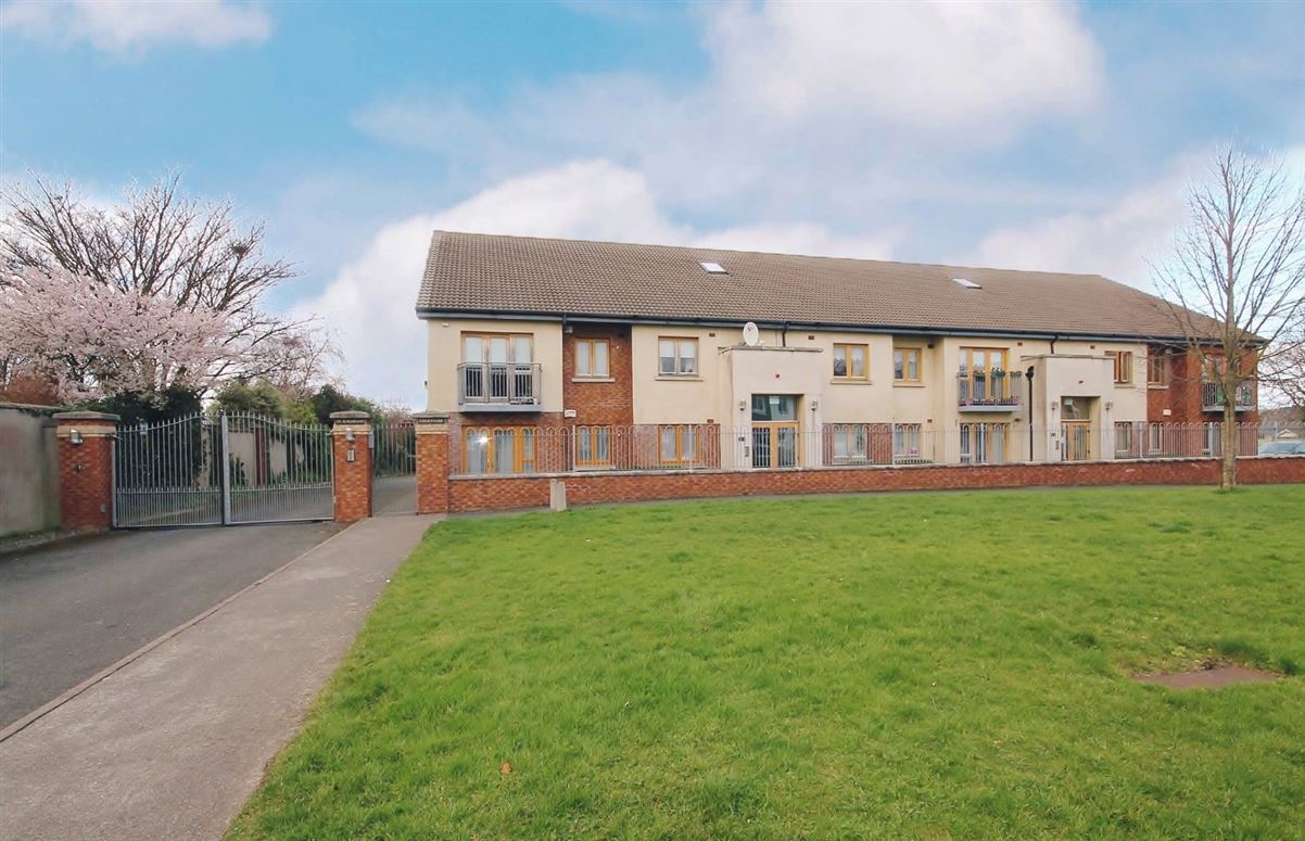 26 Saint Maelruan's Courtyard, Tallaght, Dublin 24