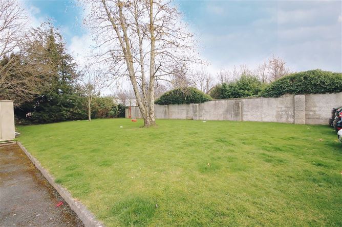 26 Saint Maelruan's Courtyard, Tallaght, Dublin 24