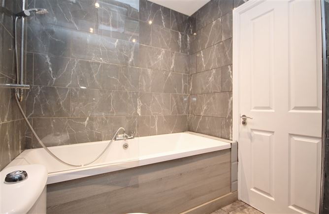 26 Saint Maelruan's Courtyard, Tallaght, Dublin 24