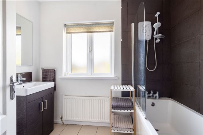 23 Sutton Downs, Sutton, Dublin 13
