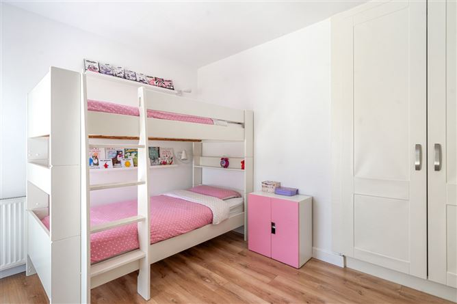 23 Sutton Downs, Sutton, Dublin 13
