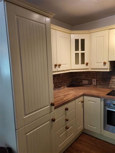 17 Lord Leitrim Court, Lough Rinn, Mohill, Leitrim