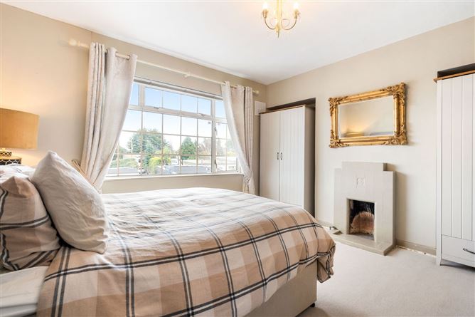 14 Rosehill, Carysfort Avenue, Blackrock, Co. Dublin