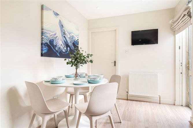 14 Rosehill, Carysfort Avenue, Blackrock, Co. Dublin