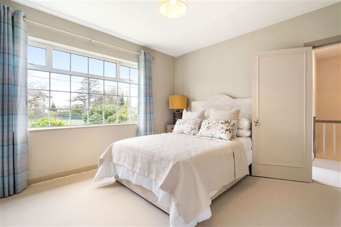 14 Rosehill, Carysfort Avenue, Blackrock, Co. Dublin