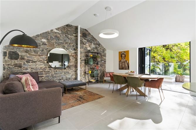 100 Baggot Lane, Ballsbridge, Dublin 4