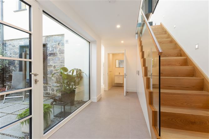 100 Baggot Lane, Ballsbridge, Dublin 4
