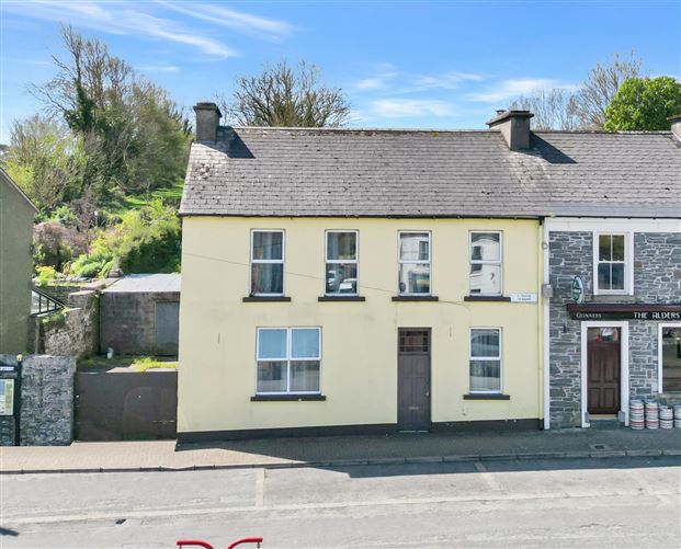 The Square, Kildysart, Co. Clare.