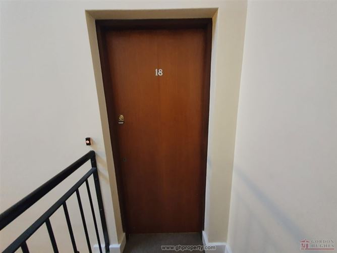 18 The Archway, Bridge Street, Carrick On Shannon, Co. Leitrim 