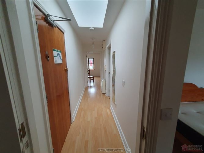 18 The Archway, Bridge Street, Carrick On Shannon, Co. Leitrim 