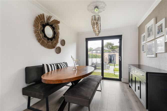 https://photos-a.propertyimages.ie/media/8/7/8/4947878/a1ef6da7-dfbb-41be-8aa5-d3814243e28c_l.jpg