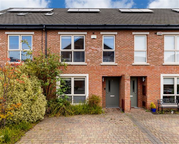 2 Parkside Grove, Balgriffin, Dublin 13