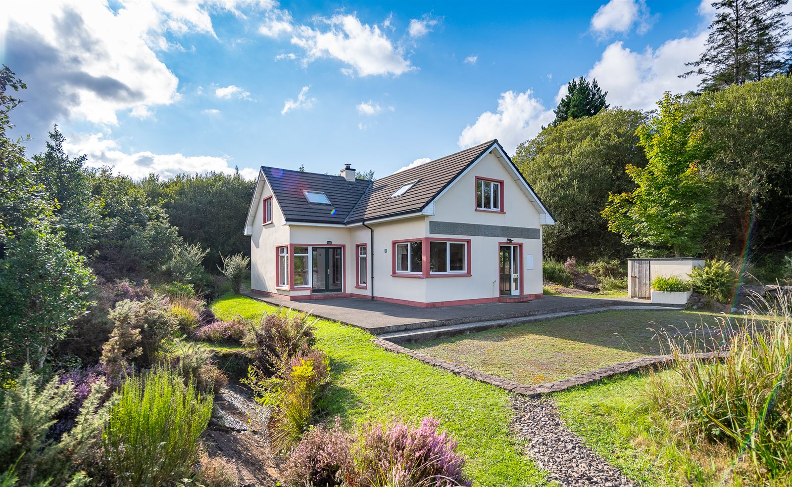 Oisin House, Doon, Tahilla, Co. Kerry, V93AP58 Oisin House, Doon, Tahilla, Co. Kerry, V93AP58
