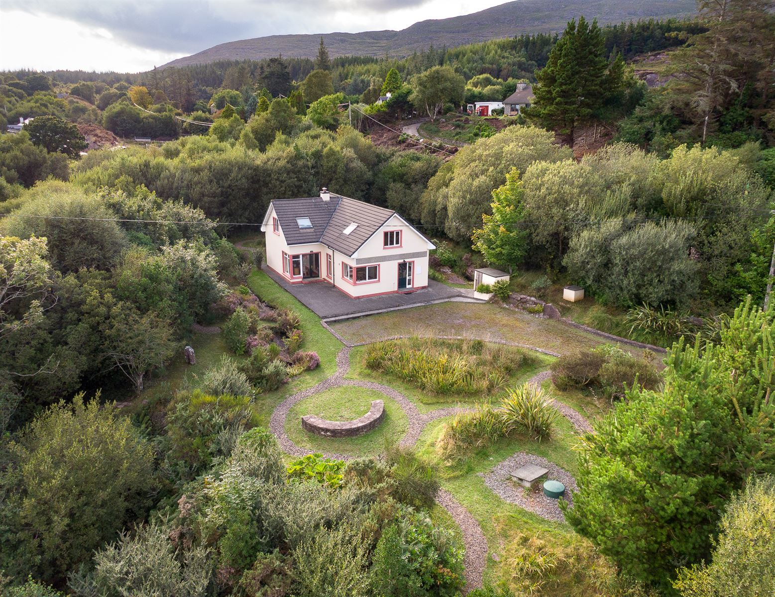 Oisin House, Doon, Tahilla, Co. Kerry, V93AP58 Oisin House, Doon, Tahilla, Co. Kerry, V93AP58