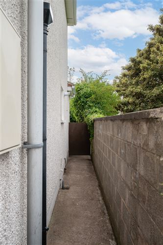 No.27 Kenley Close, Kenley, Model Farm Road, Cork