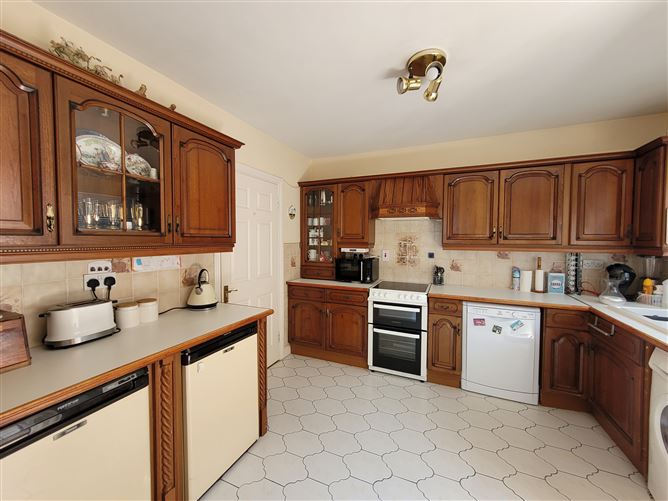 8 Prospect Farm, Windmill Hill, Youghal, East Cork