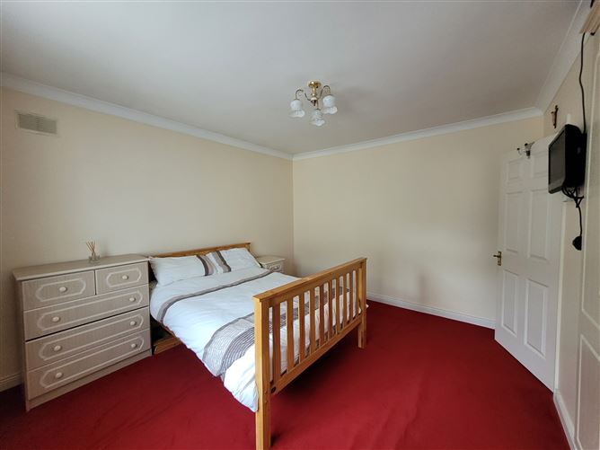 8 Prospect Farm, Windmill Hill, Youghal, East Cork