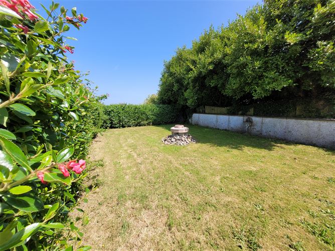 8 Prospect Farm, Windmill Hill, Youghal, East Cork