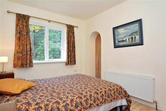 "Radharc", Uggool, Moycullen, Galway