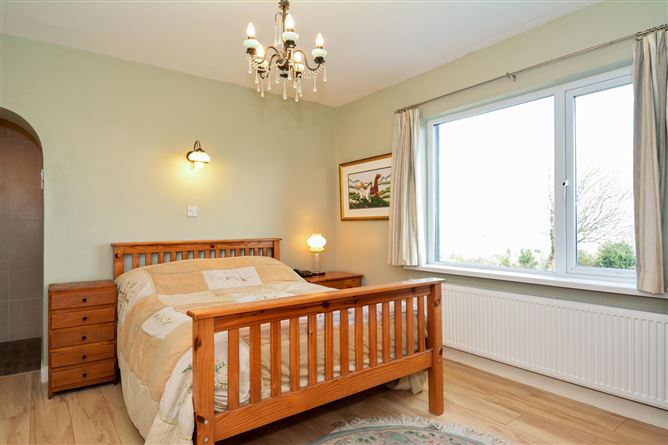 "Radharc", Uggool, Moycullen, Galway